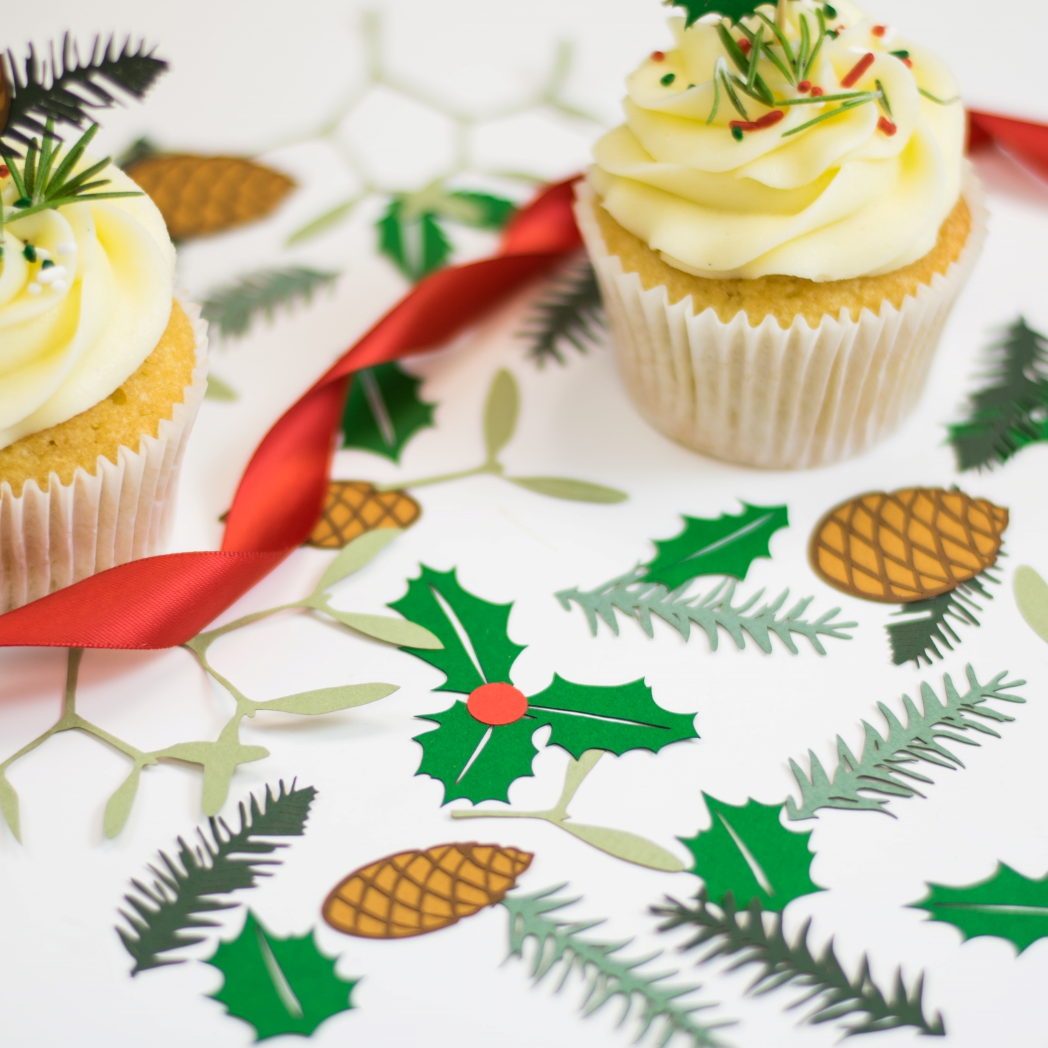 Christmas Cupcake Toppers - Image 2
