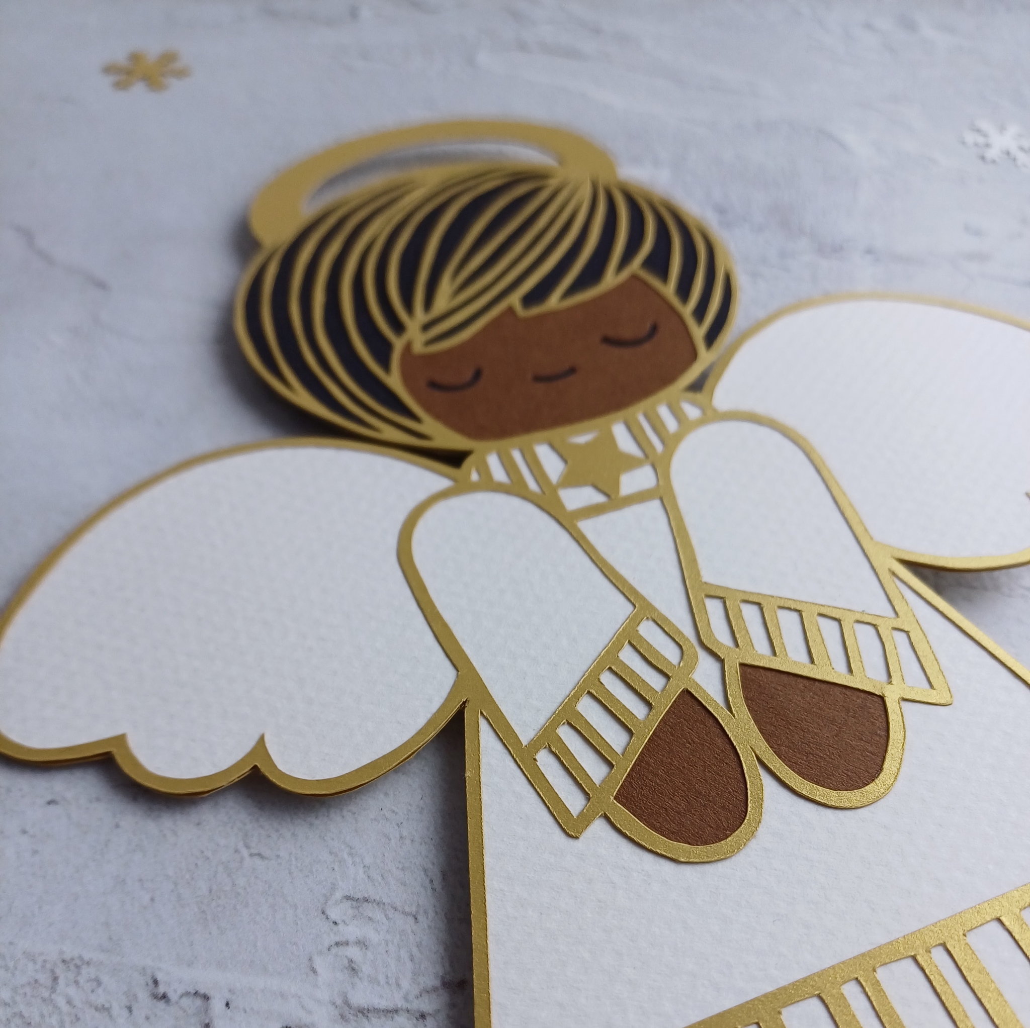 Christmas Angel Tree Topper - Image 4