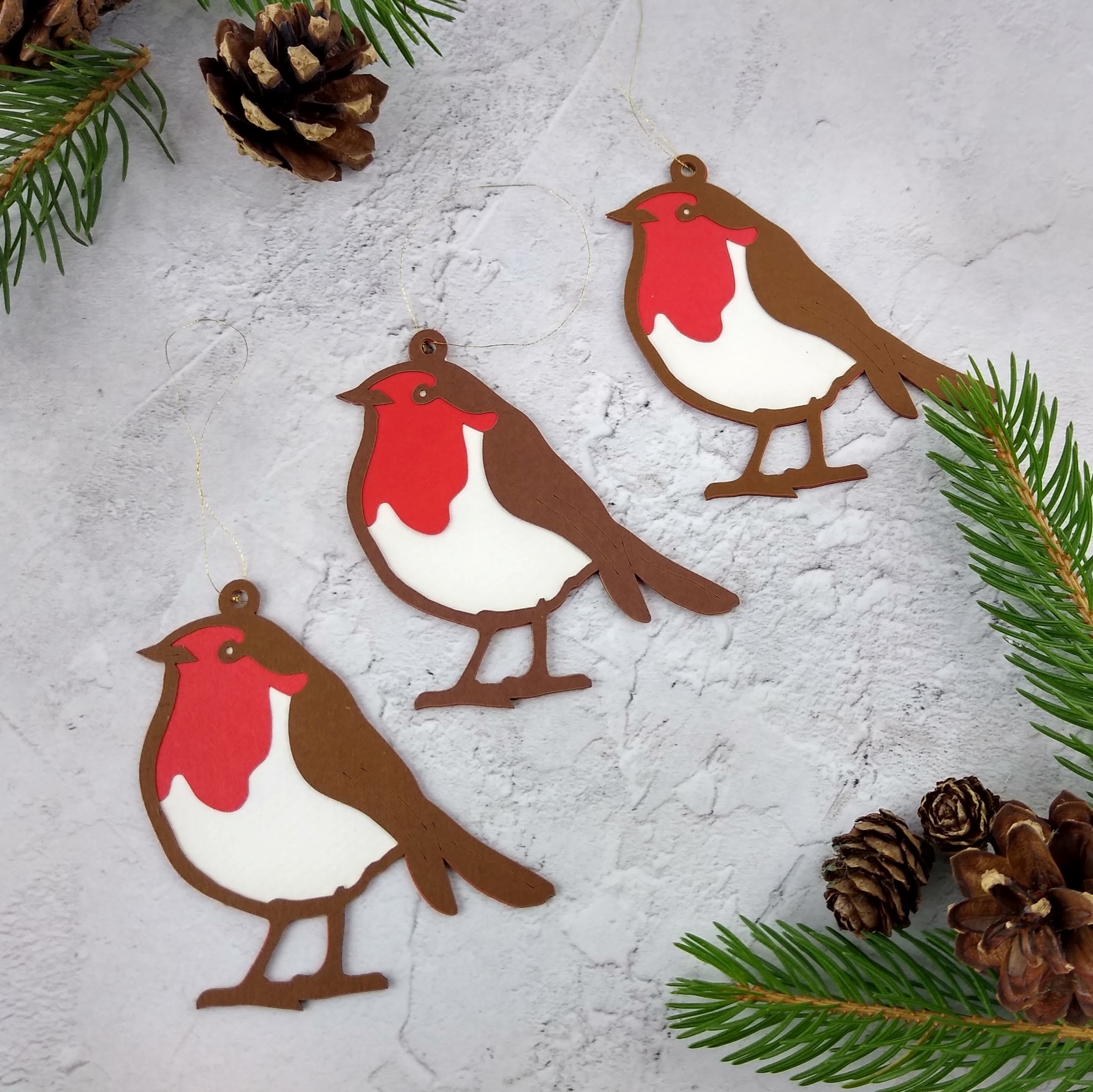Christmas Robin Decorations - Set of 3 - Image 6