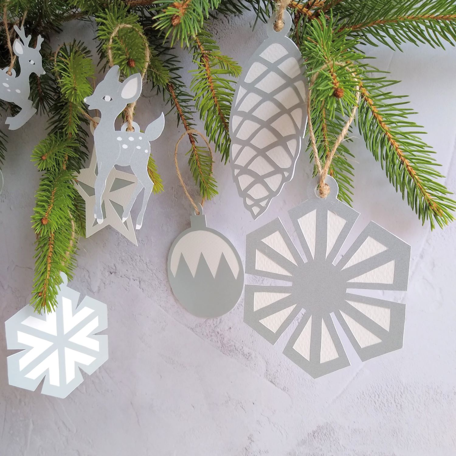 Silver Christmas Decoration Selection - Set of 9 - Image 3