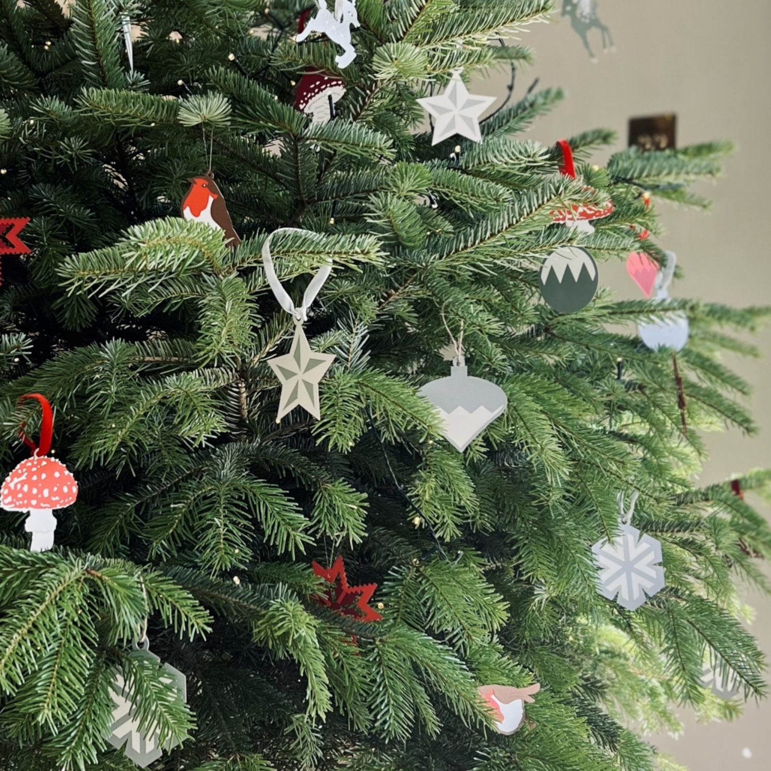 Silver Christmas Decoration Selection - Set of 9 - Image 2